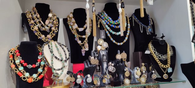 Бижутерия всего мира