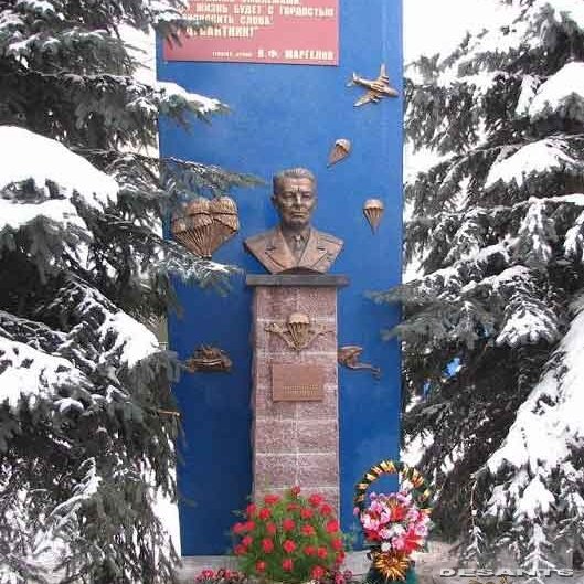Маргелов,Памятник, скульптура,Витебск