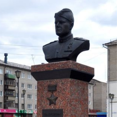 Памятник Л.Г. Бабушкину,Памятник, мемориал,Красноуральск