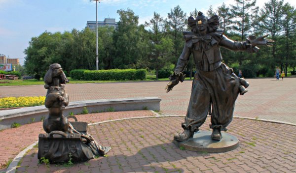 Скульптурная композиция Клоун в Красноярске,Скульптуры,Красноярск