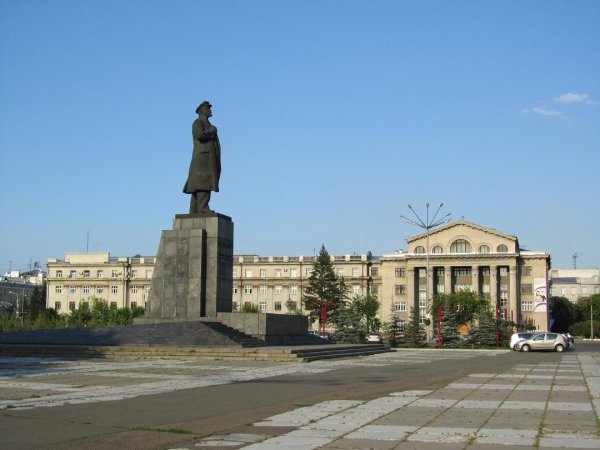 Памятник В. И. Ленину в Красноярске