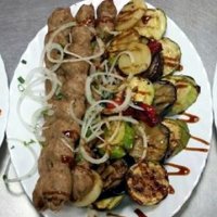 Люля-кебаб с овощами