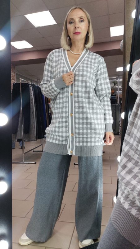 Пуловер женский