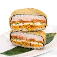 Суши бургер с курицей