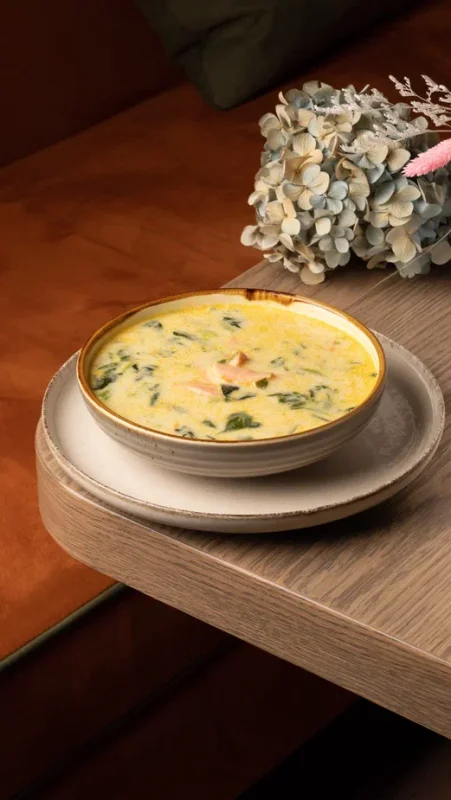 Сливочный суп с семгой