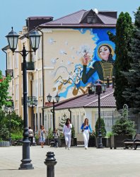 ОБЗОРНАЯ ЭКСКУРСИЯ ПО Г.НАЛЬЧИКУ + ШАТО ЭРКЕН