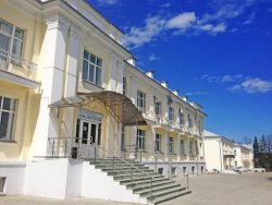 ОБЗОРНАЯ ЭКСКУРСИЯ ПО Г.НАЛЬЧИКУ + ШАТО ЭРКЕН