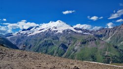 ЭЛЬБРУС (ТРИ ПОЛЯНЫ)