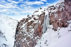 ЭЛЬБРУС (ТРИ ПОЛЯНЫ)