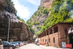 ЧЕГЕМСКИЕ ВОДОПАДЫ