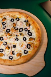 Пицца с морепродуктами