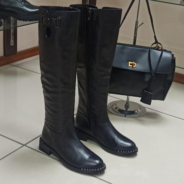 Сапоги женские зимние