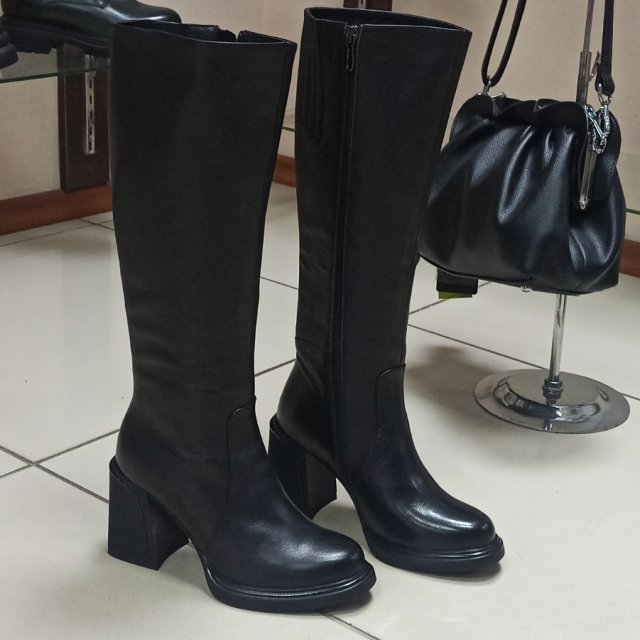 Сапоги женские зимние