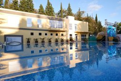 "ПАНСИОНАТ "БУРГАС" Сочи