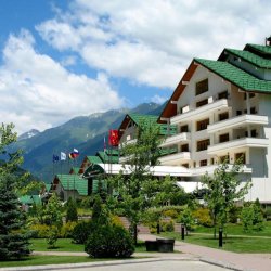 ГРАНД ОТЕЛЬ ПОЛЯНА