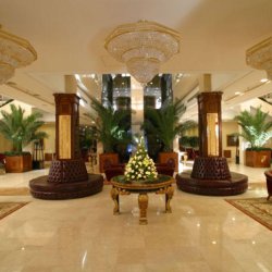 ГРАНД ОТЕЛЬ ПОЛЯНА