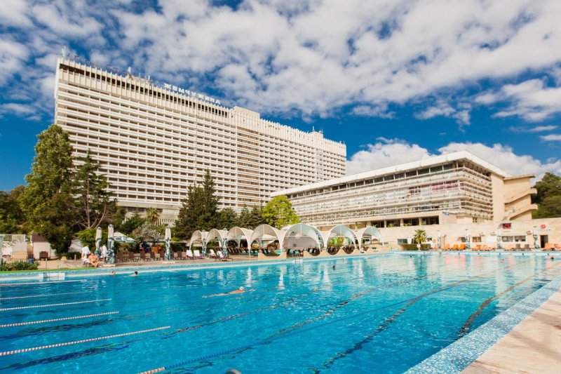 ГРАНД ОТЕЛЬ ЖЕМЧУЖИНА