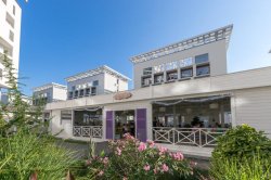 Отель BRIDGE RESORT