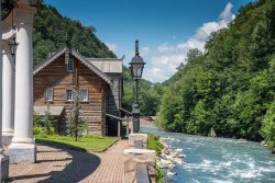 РУССКИЕ СЕЗОНЫ БУТИК-ОТЕЛЬ КИЖИ, РОЗА ХУТОР