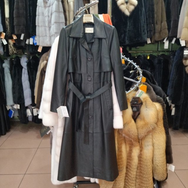 Плащ женский