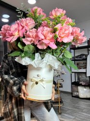 "Розовая магия"