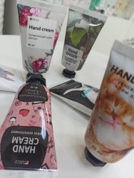 ПИТАТЕЛЬНЫЙ КРЕМ ДЛЯ РУК С ЖИВИЦЕЙ, 40мл