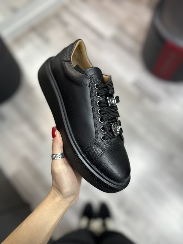 Кеды на шнурках