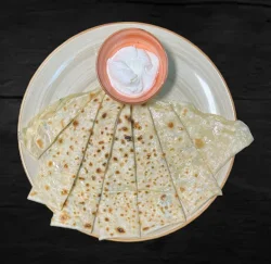 Гёзлеме с сыром и зеленью