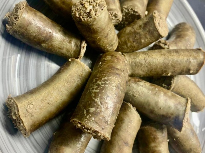 Сохта Тхамщигуныба Домашняя ливерная колбаса