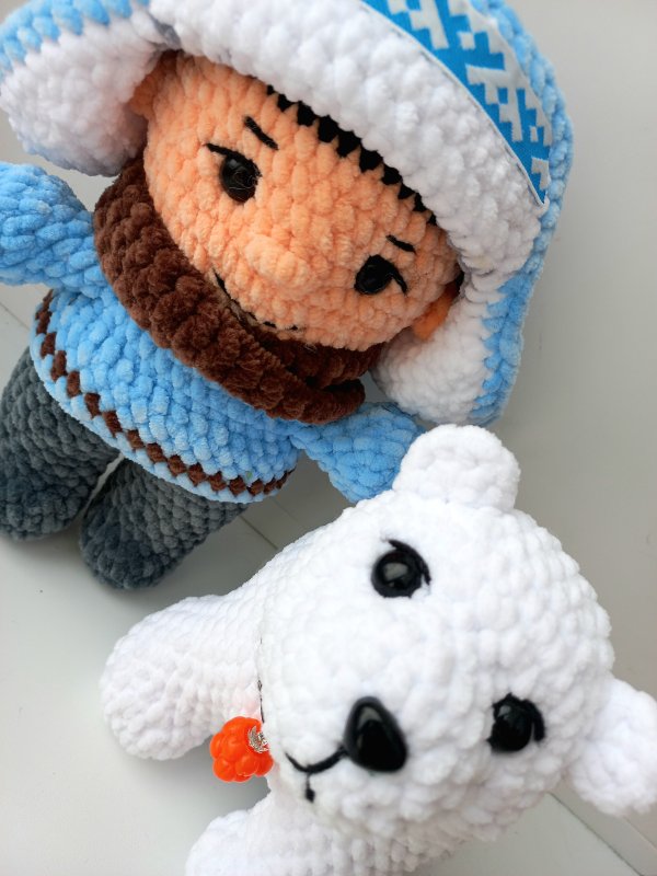 Игрушка Сувенир Медвежонок и мальчик ручная работа