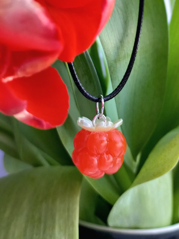 Кулон "МОРОШКА" ручная работа бижутерия