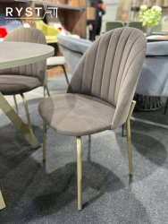 Столы и стулья