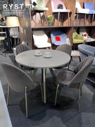 Столы и стулья