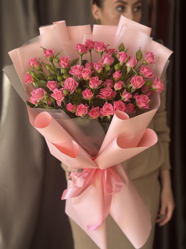 Кустовая Роза букет