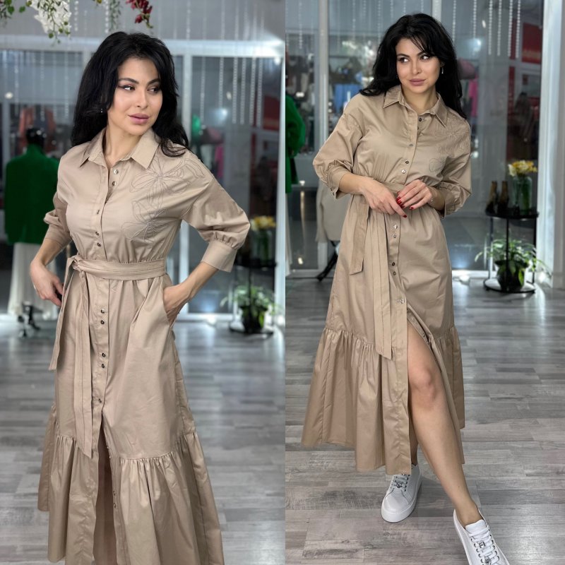 Платье с цветком