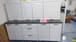 Кухонные гарнитуры