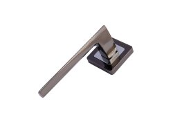 Дверная фурнитура