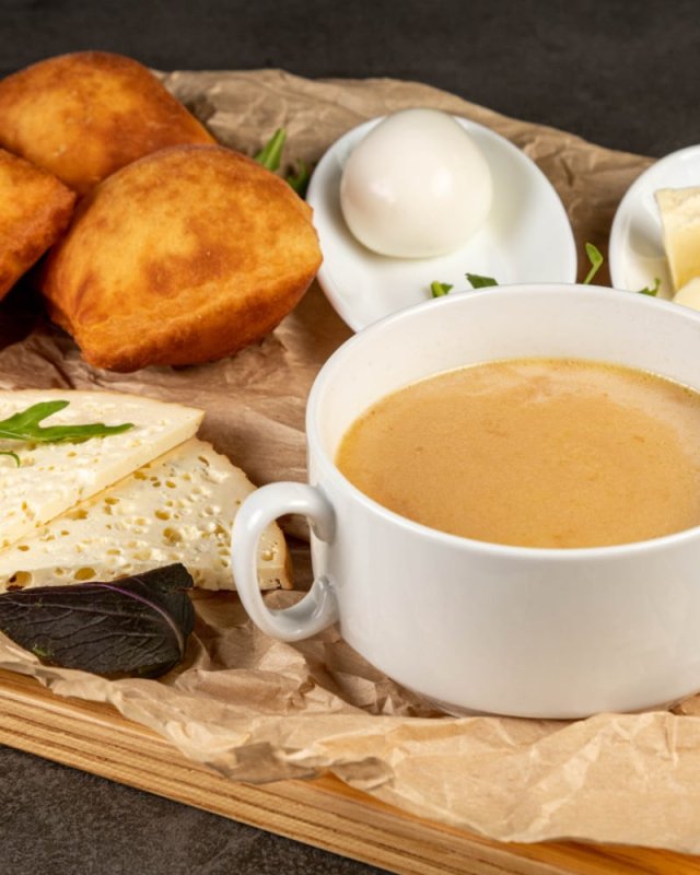 Черкесский завтрак(лакум, сыр, яйцо,калмыкский чай)