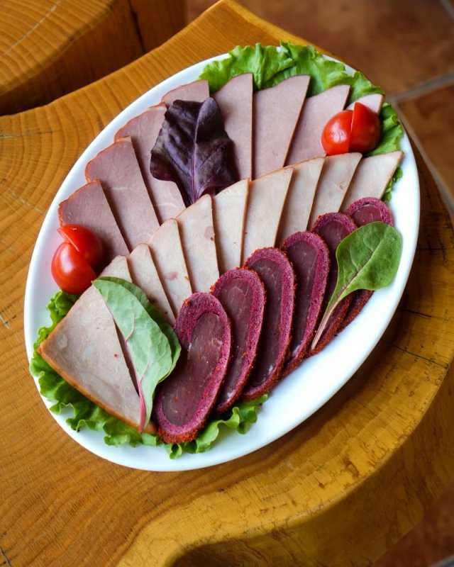 Мясная нарезка