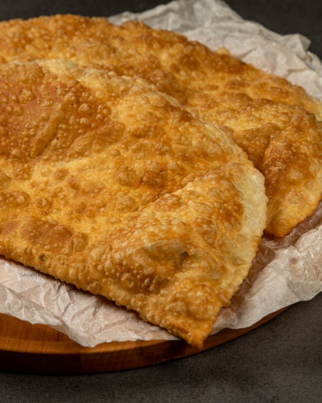 Чебуреки с мясом