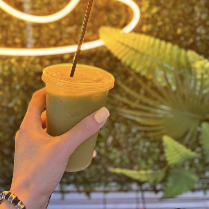 ЯГОДНЫЙ СБИТЕНЬ