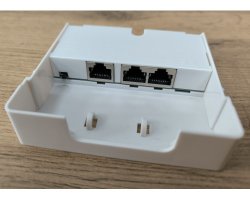 Удлинитель и разветвитель во влагозащитном корпусе POE SMR-POE-EXT12-250-WP