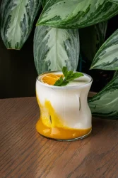 Освежающий айран с манго