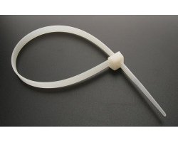 Хомут-стяжкa нейлоновая 250x4.8-5мм, белая, пачка 100шт