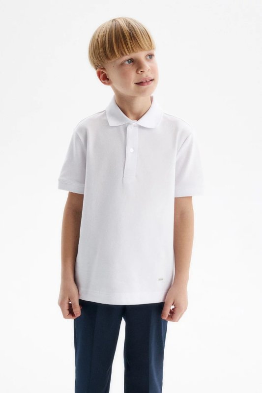 Белая футболка-поло с коротким рукавом