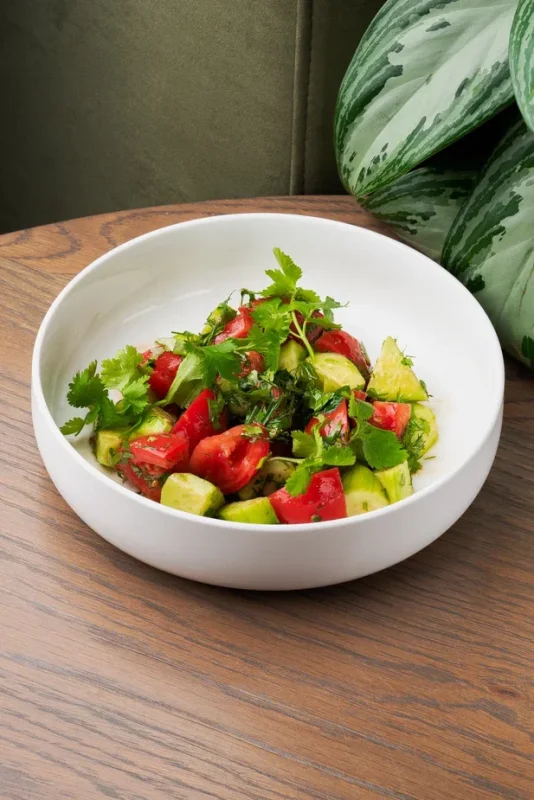 Свежий салат