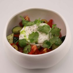 Греческий с муссом из брынзы