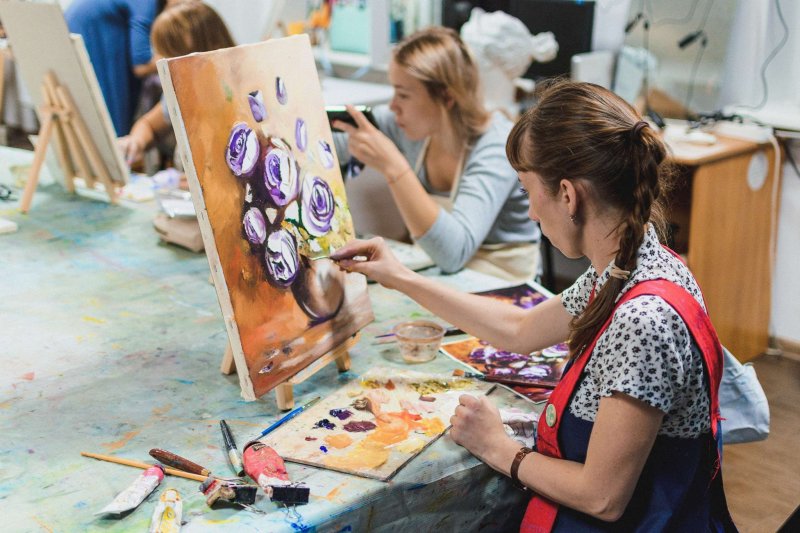 Учим рисовать взрослых