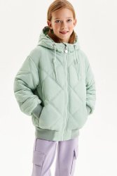 Демисезонная стеганая куртка