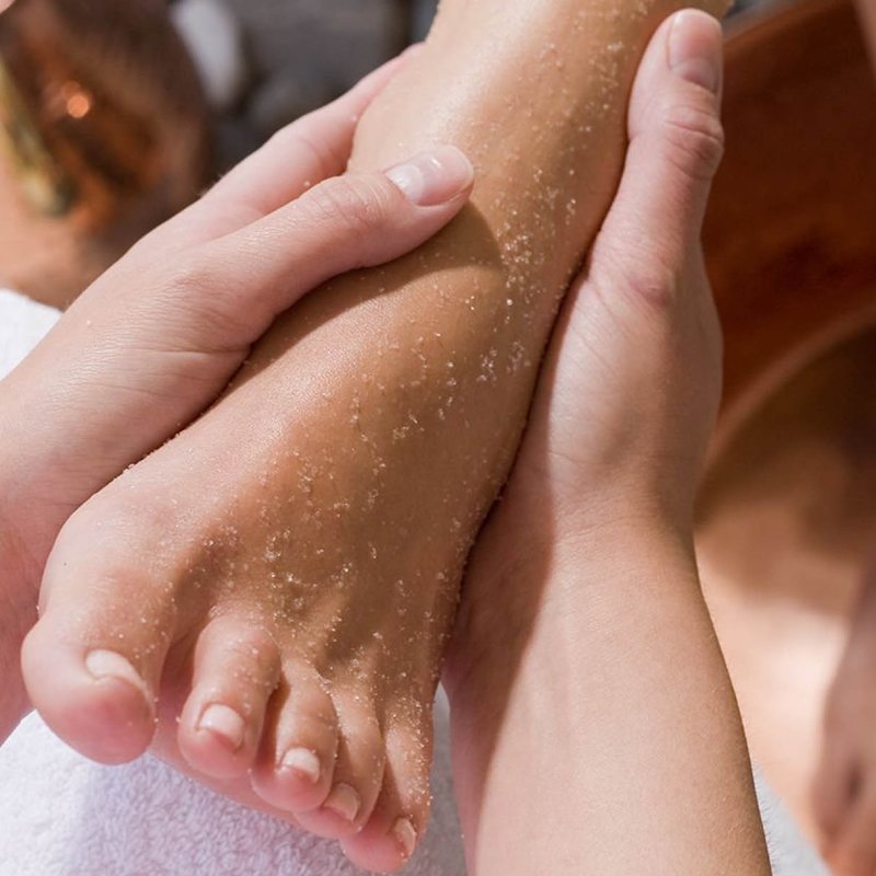 Массаж стоп / парафинотерапия